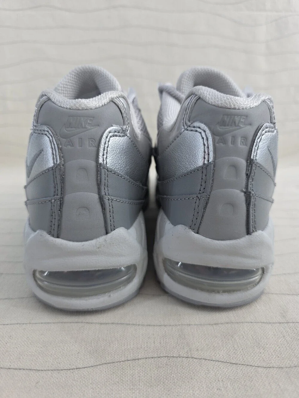 Nike Womens Air Max 95 Big Bubble Grey Fog Silver Sneakers IB6398-001 Size 6.5